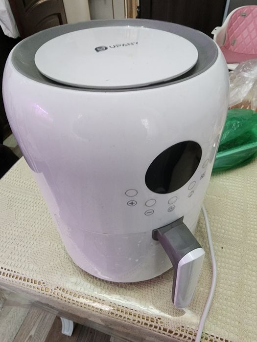 Аэрогриль, б/у в хорошем состоянии.