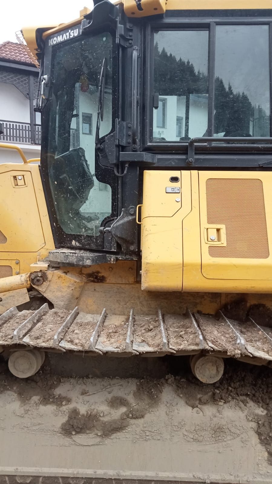 Buldozer Komatsu D61 EX-24