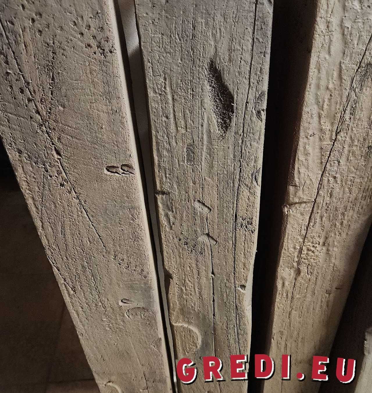 Декоративни Греди и дъски от полистирен,  (фибран )