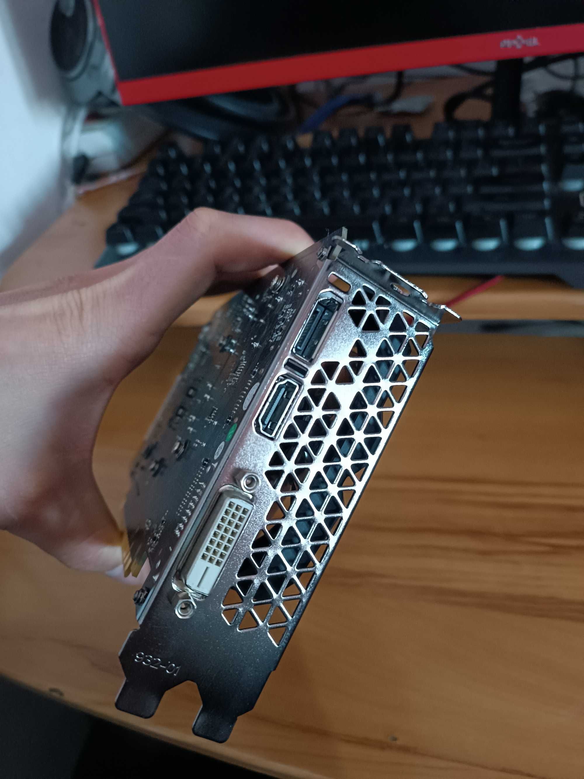 GTX 1650 4GB GDDR6 cs2