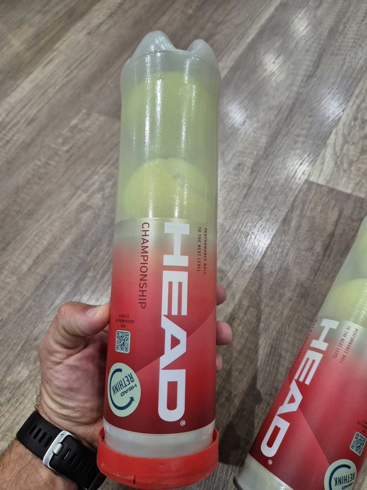топки за тенис Head,хурматизатор за топки и грипове Wilson