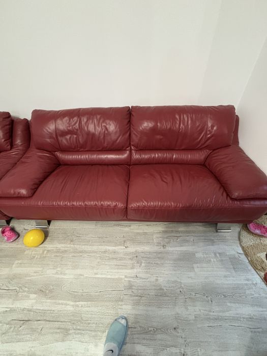 Canapea si 2 fotolii piele naturala , italsofa