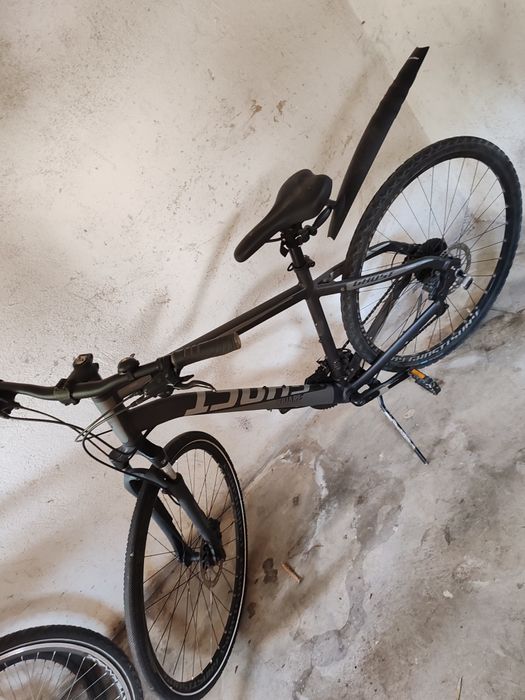 Bicicleta de vânzare