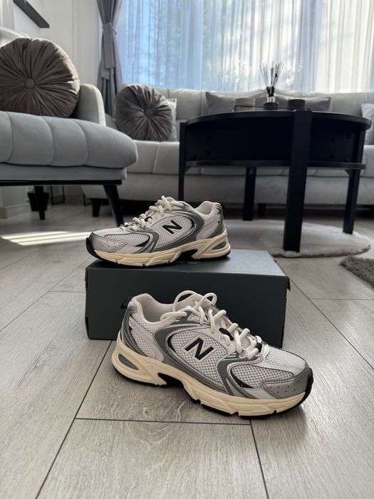 Обувки - New Balance 530