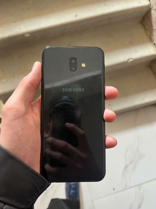 Самсунг Samsung J6+