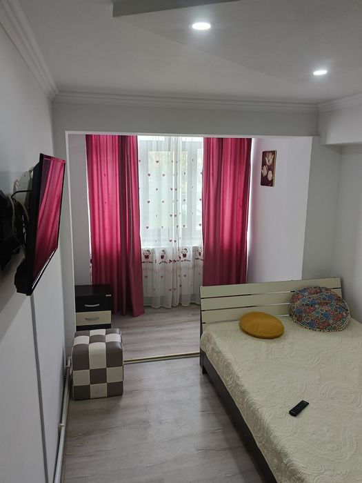 vand apartament cu doua camere.etaj 2 zona industriala