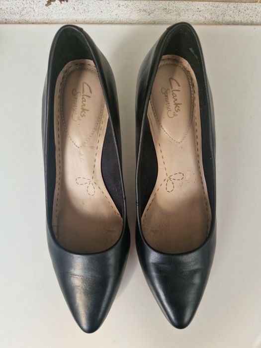 Дамски обувки Clarks