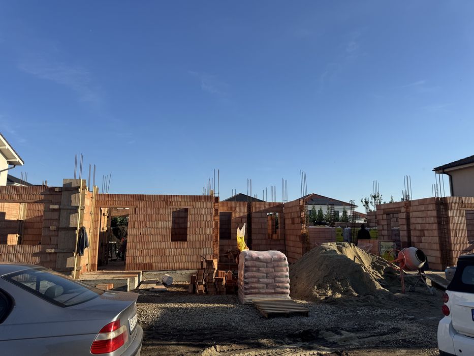 Propietar vand duplex