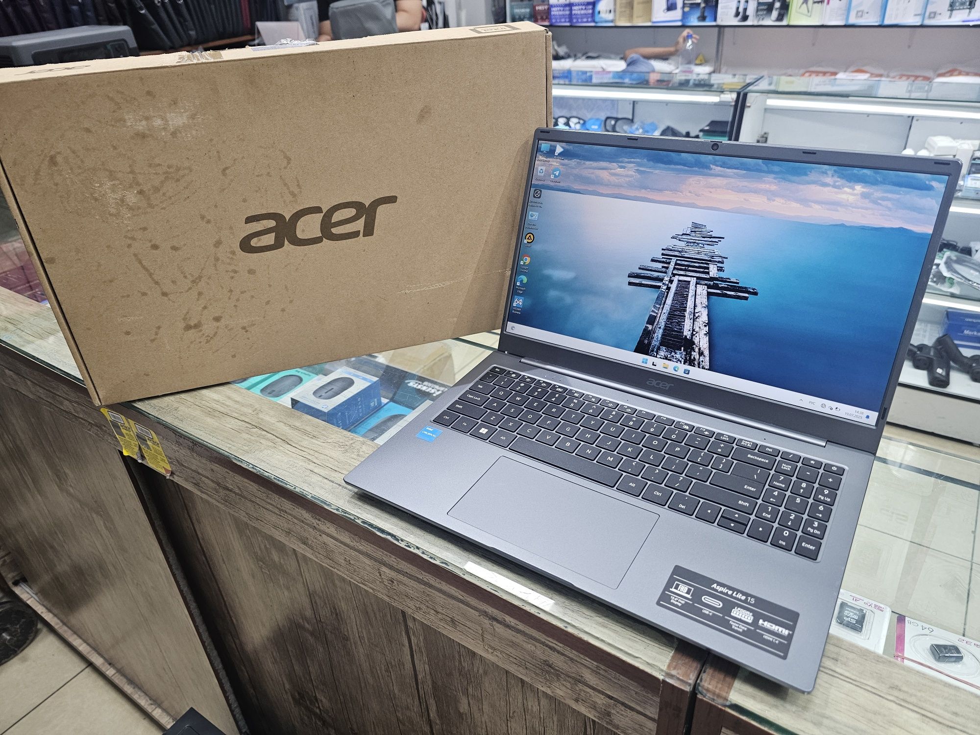 Acer Aspire Lite 15