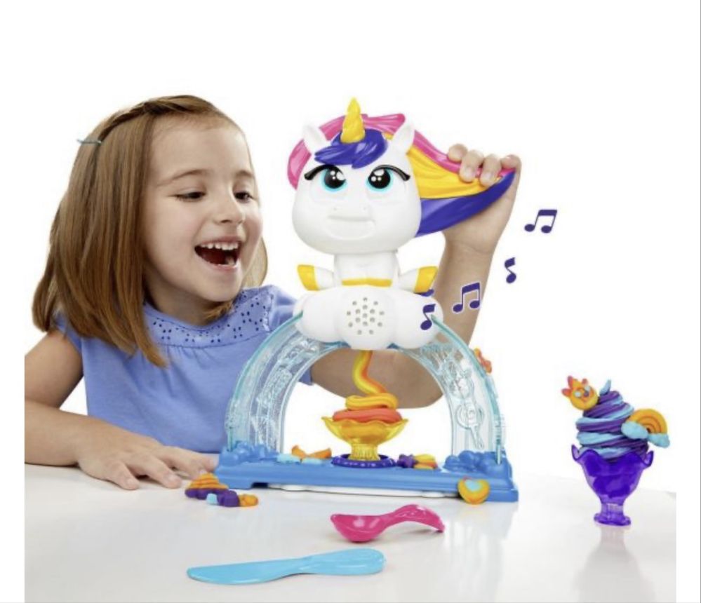 Play-Doh Peppa Pig,Музикален еднорог,Кошница за пикник