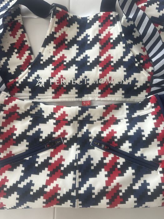 Perfect Moment ски екип