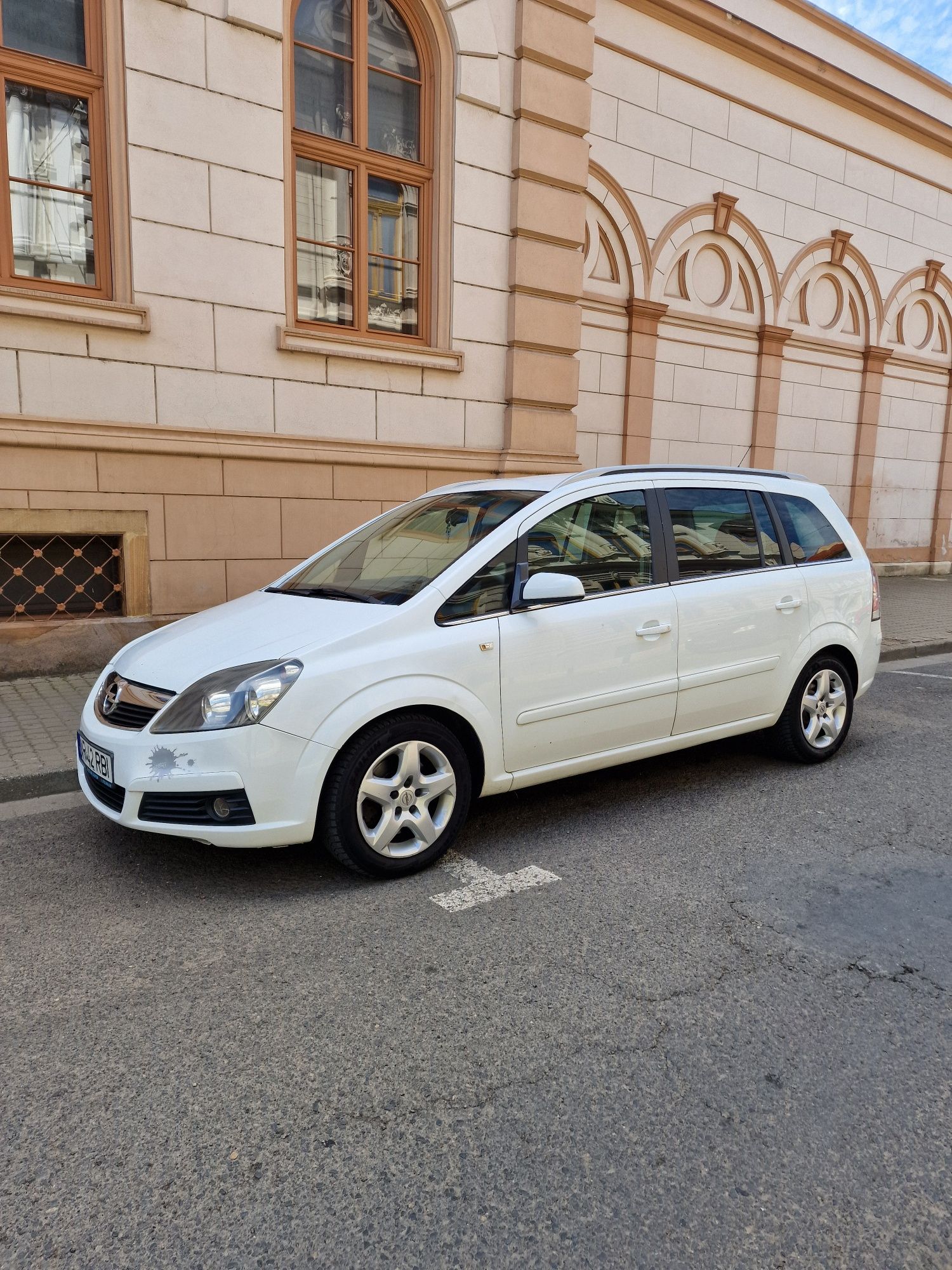 Opel zafira B 1.9 CDTI 2007