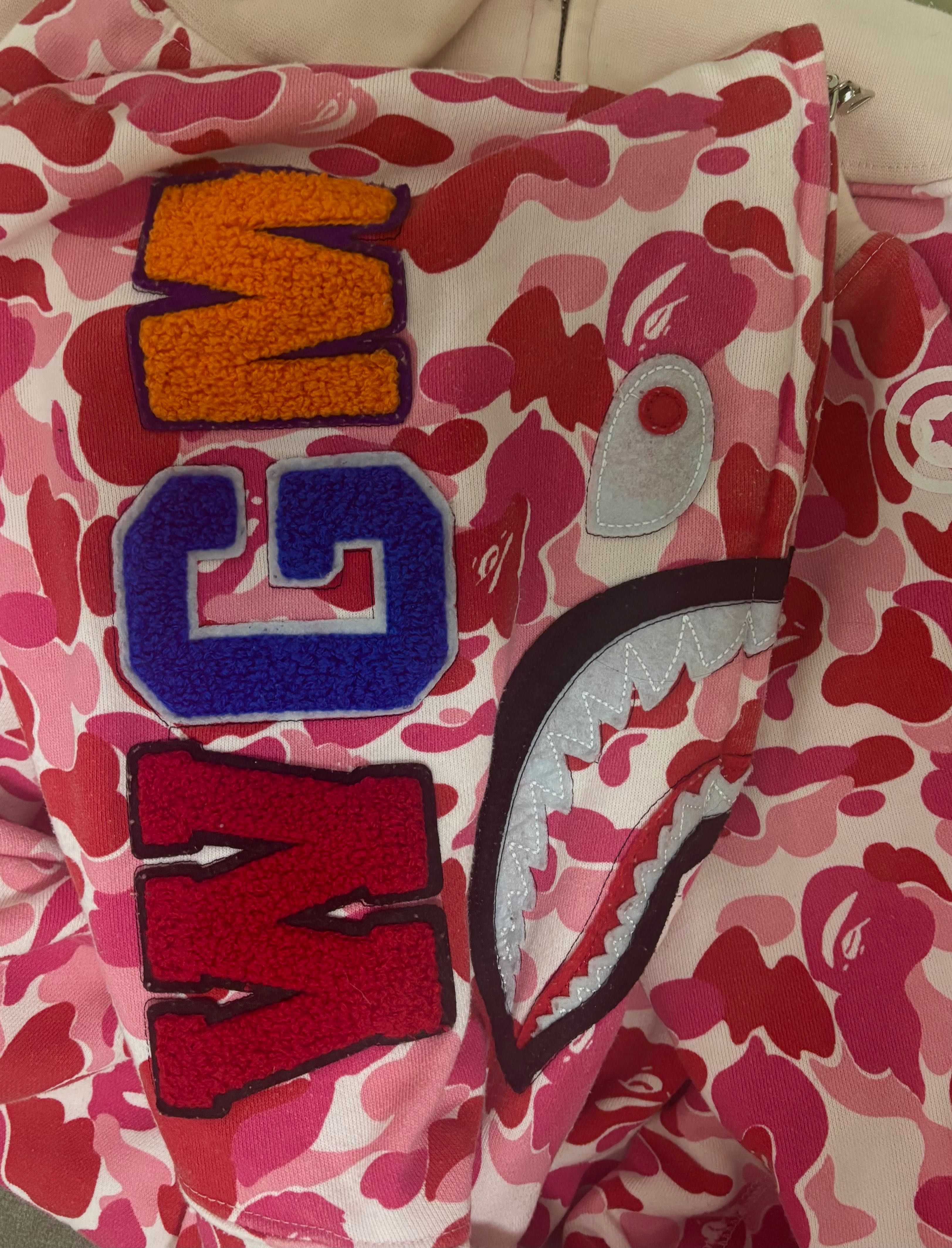 Bape розов суитшър