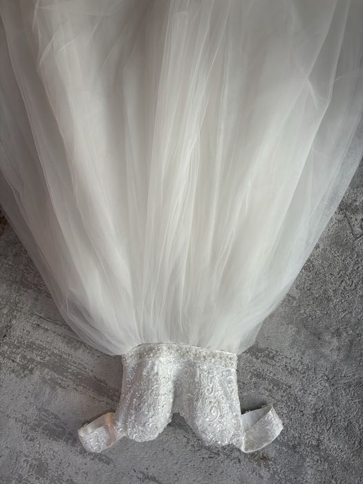 Rochie mireasa stil printesa