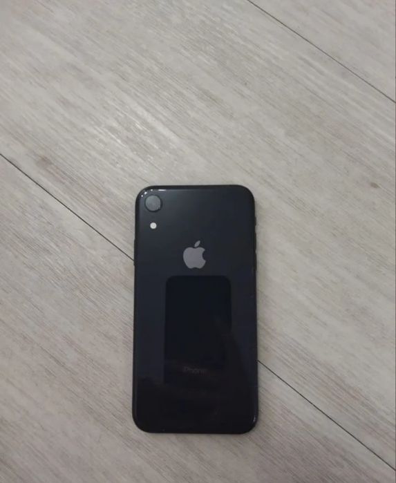 iPhone xr 126 gb в хорошем состоянии