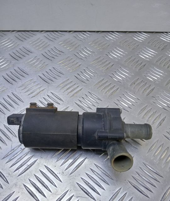 Pompa recirculare apa Opel Vectra C