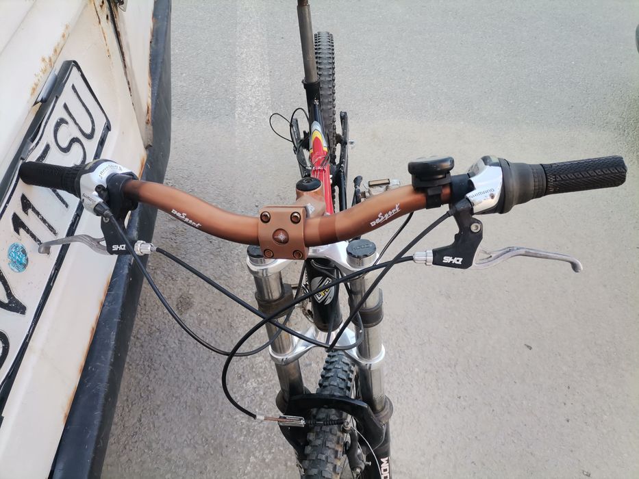 Bicicleta MTB DHS suspensie 21 viteze, perfect funcțională, roti 26,