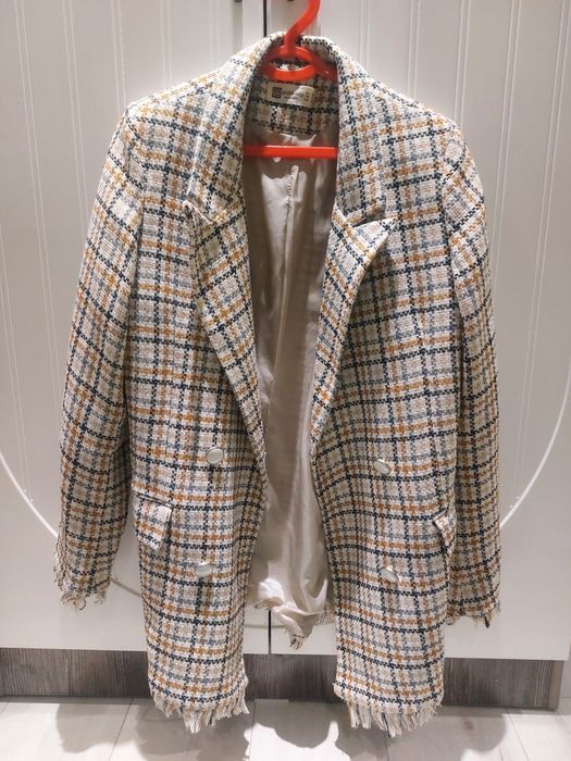 Бежевый Твидовый пиджак