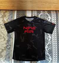 Тениска Nike Air