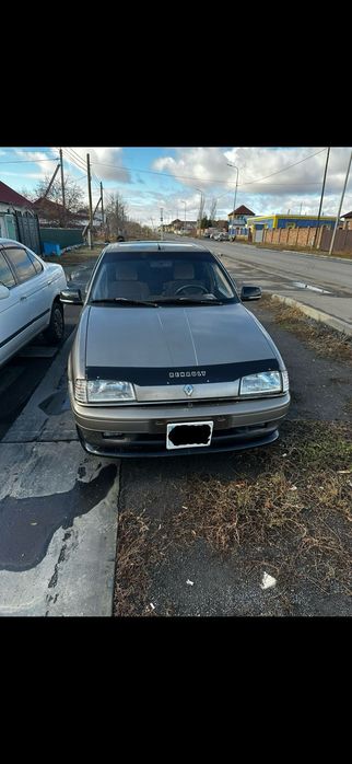 Продам машину рено 19