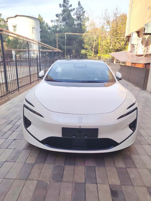 Avatr 12 Гибрид Ultra