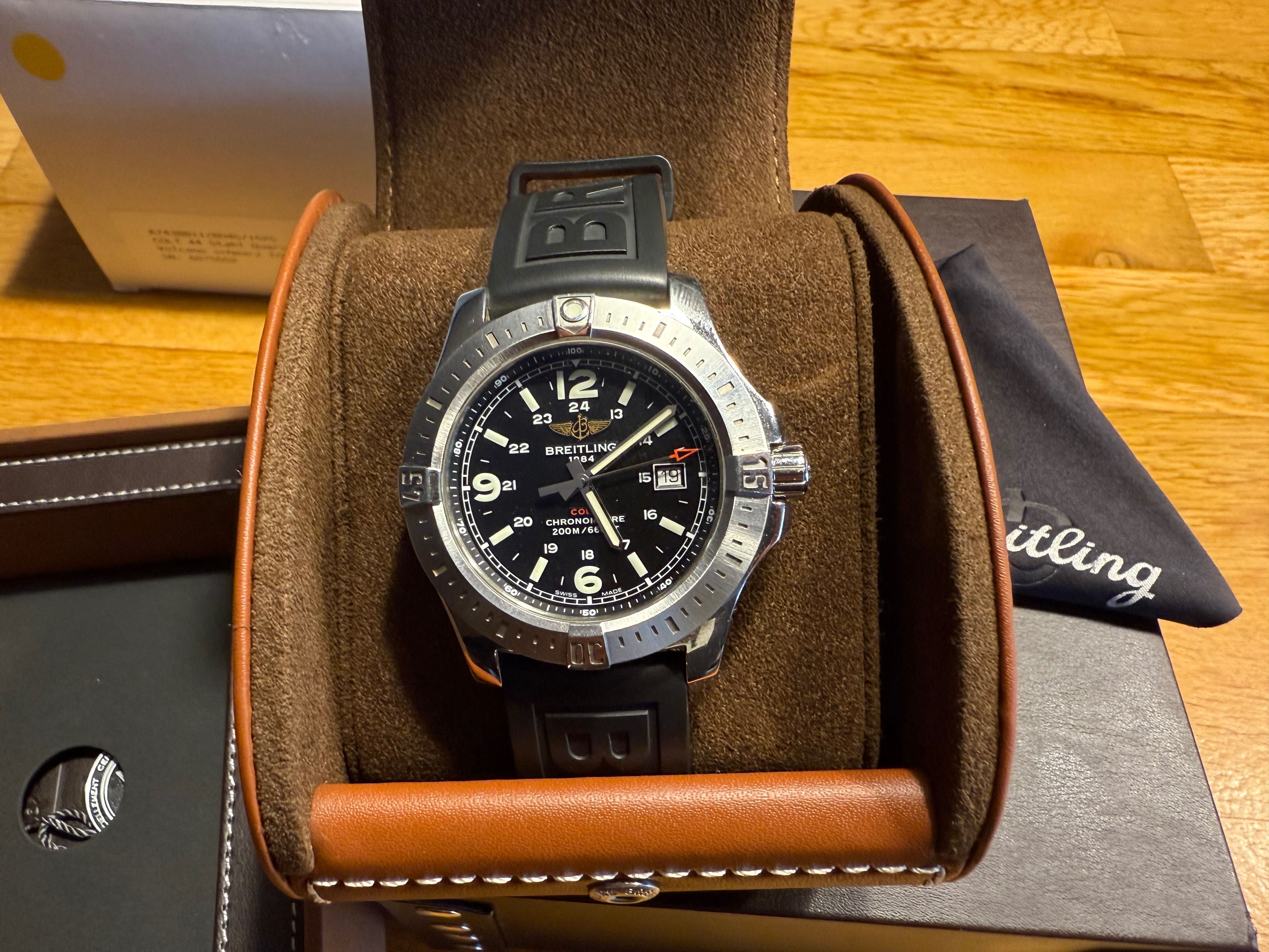 Breitling Colt Aviatic A74388 Оригинален, кутии и документи, 44mm, Нов