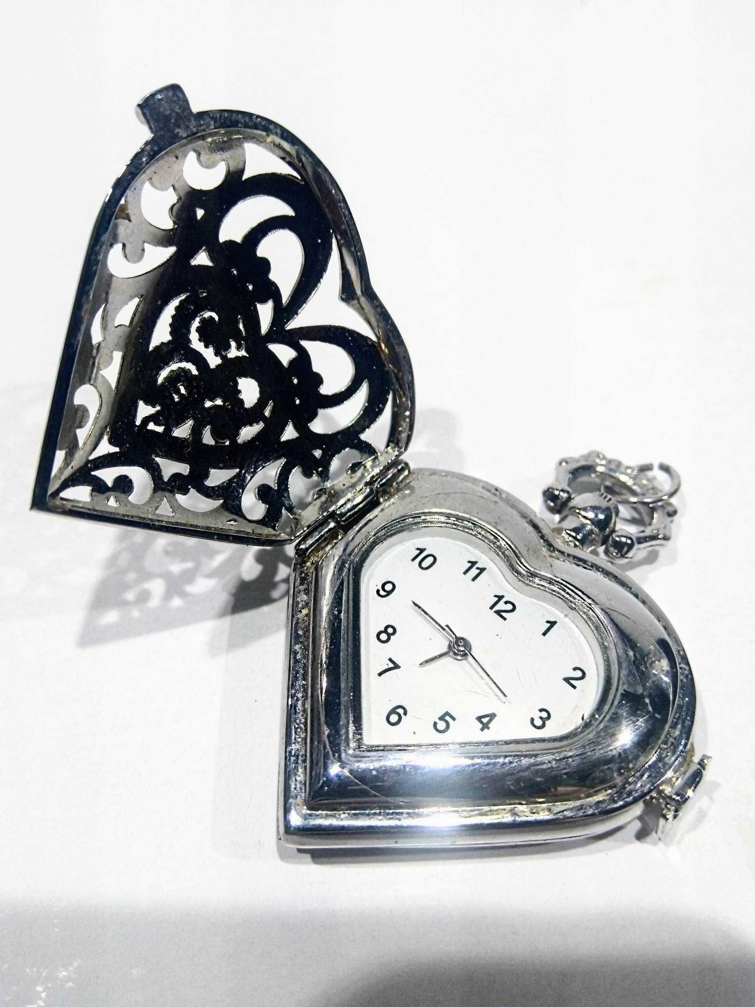 Ceas colier sau de buzunar HEART,MAde in JAPAN