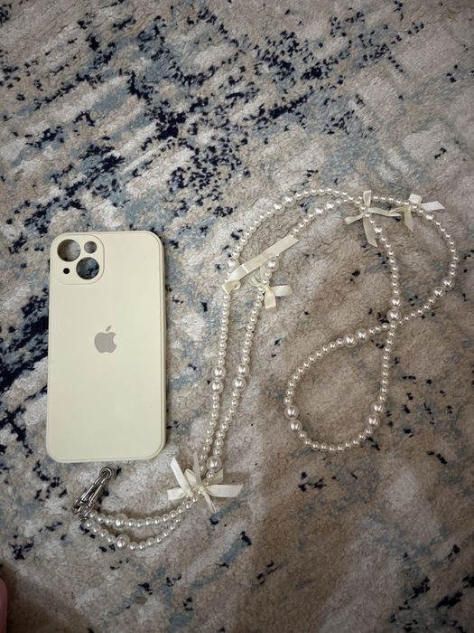 Чехол айфон 13 почти новый