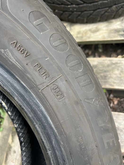 Cauciucuri iarna 215/65/16 Goodyear 2021