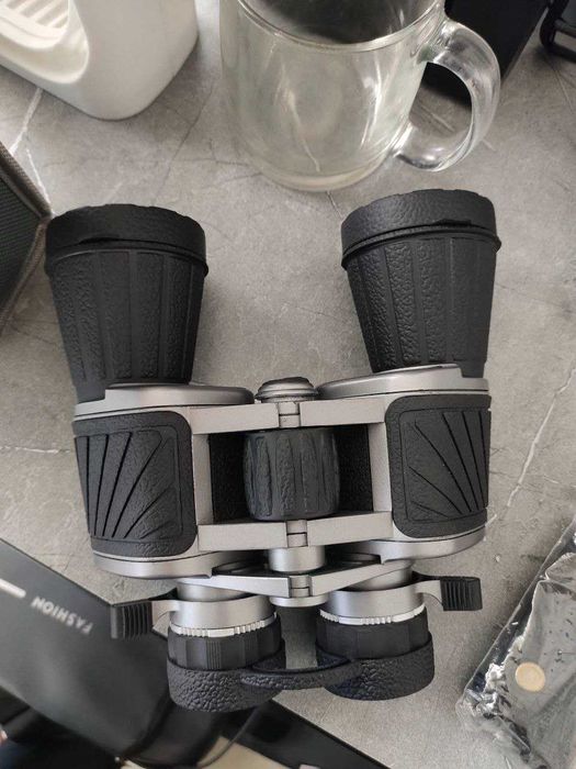 Продаётся бинокль 10X50 WA