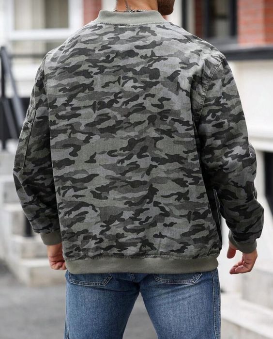 Продавам ново мъжко яке