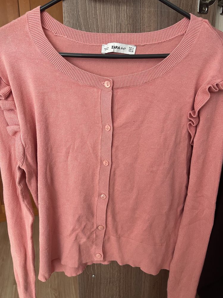 Блузи/жилетки Bershka, Zara по 10лв