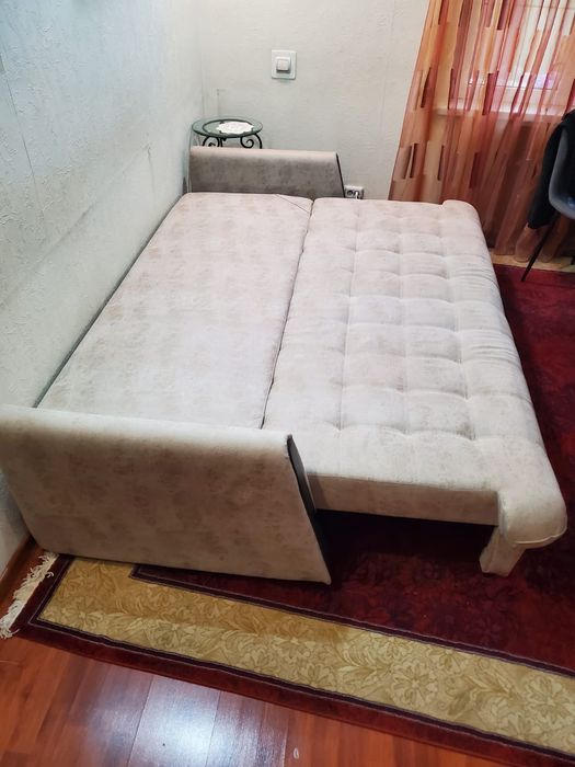 Диван раскладной. Белоруссия.