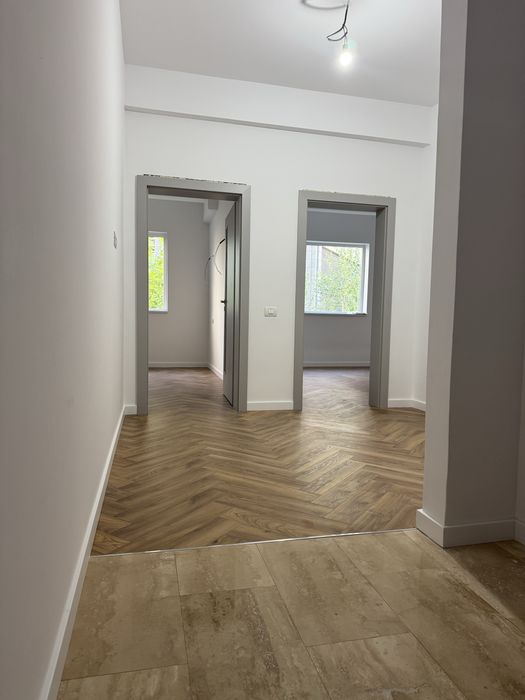 Proprietar, vand apartament 2 camere decomandat, metrou Tineretului