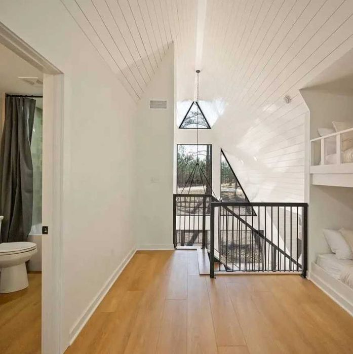 KIT  locuinta modernă din panouri SIP – eficiență și design