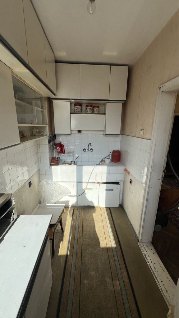 Продава се Многостаен апартамент в Шумен, Център - 96 кв.м за 1275 €/кв.м - Снимка #5