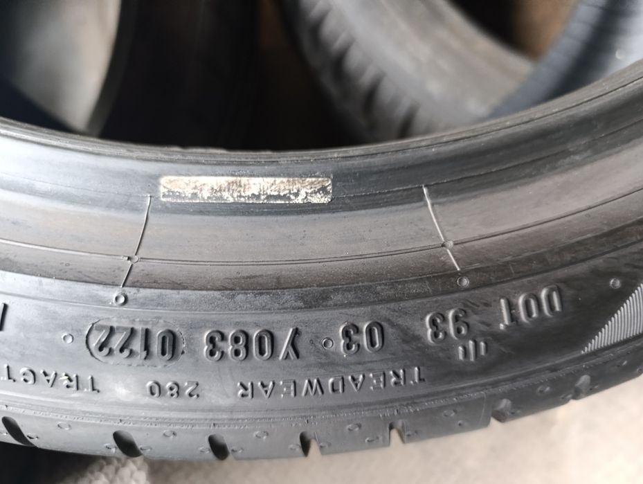 Anvelope de vara 255 35 19 Pirelli Runflat dot 2022
