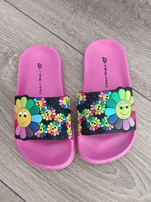 Slapi pentru fetite. Alpine Pro. Marimea 24