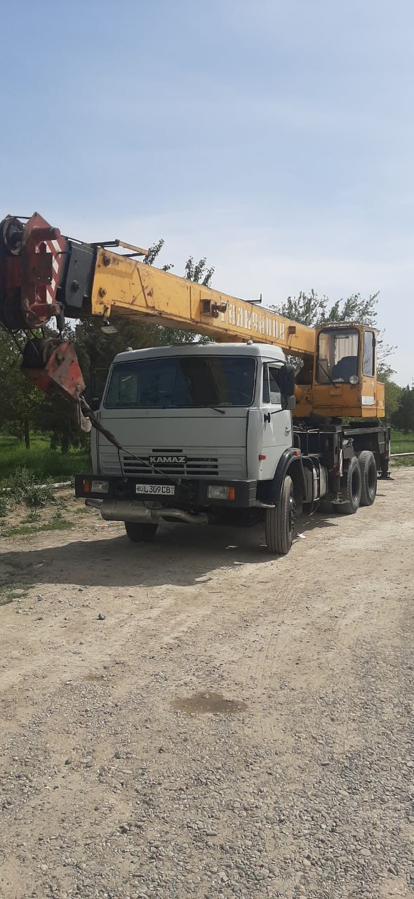 Автокран Камаз кс55715