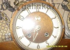 Старинен каминен часовник