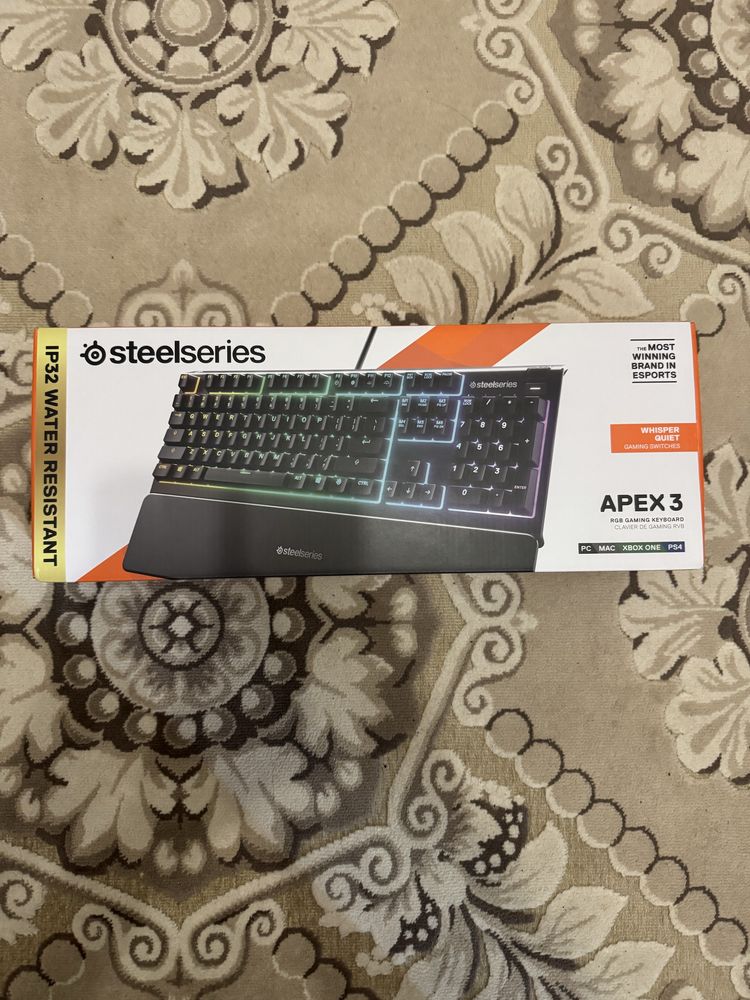 НОВАЯ Клавиатура в коробке Steelseries Apex 3
