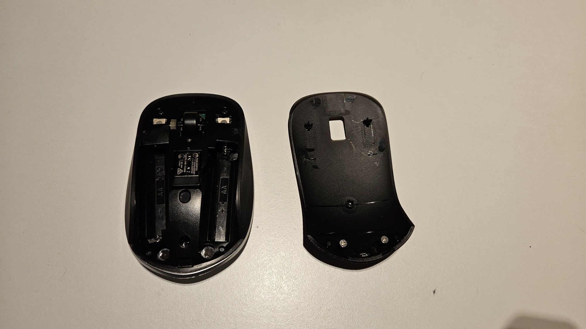 Мишка HP Bluetooth безжична Z4000