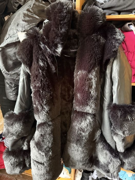 Дамско пухено яке