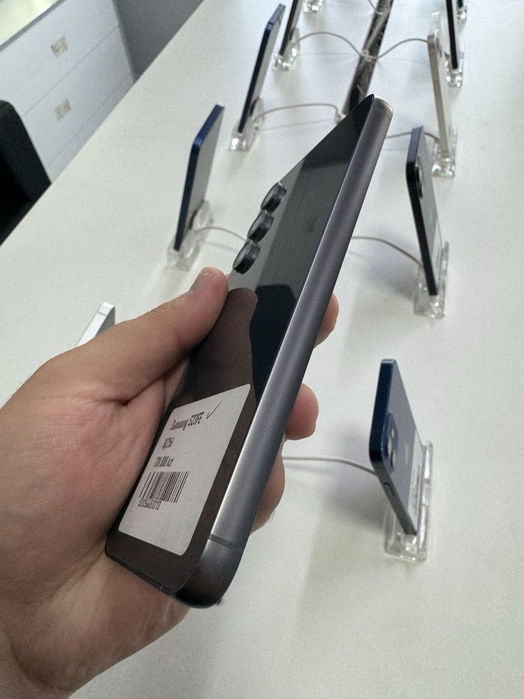 Samsung S23 Fe 256gb ozu 8 с коробкой