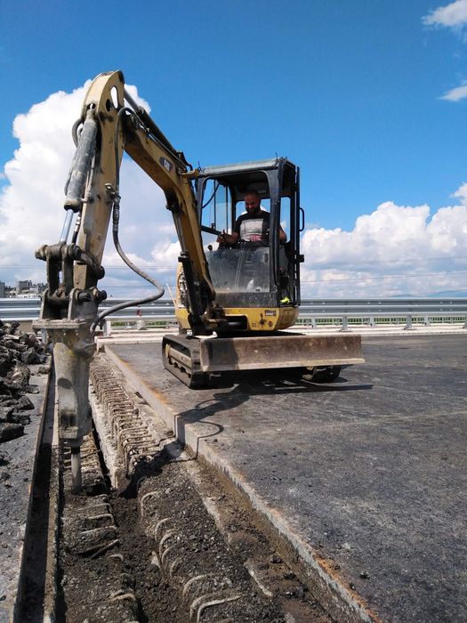 Къртим всичко, почистваме и извозваме