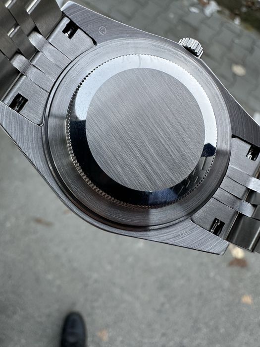 Rolex datejust - чисто нов