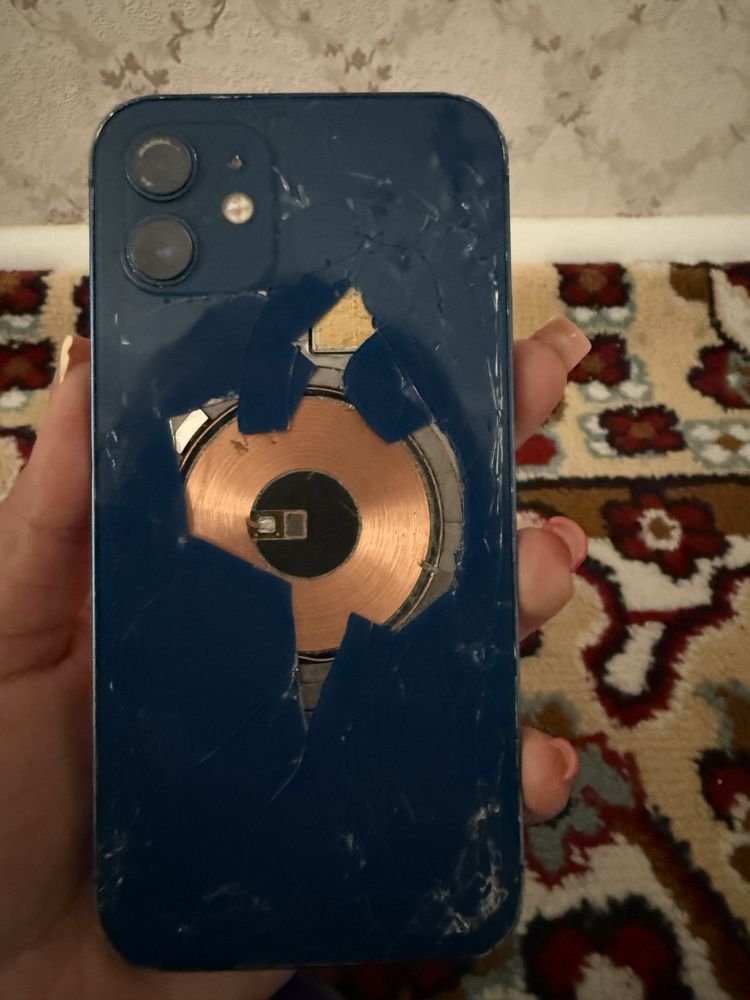 Iphone 12 сатылады