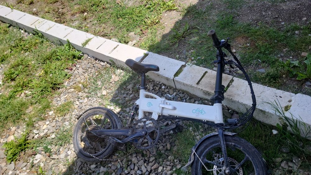 Vand bicicleta electrica