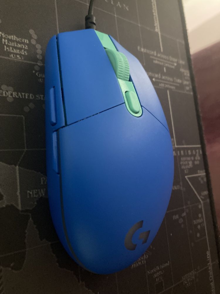 Logitech G102 в хорошем состоянии!