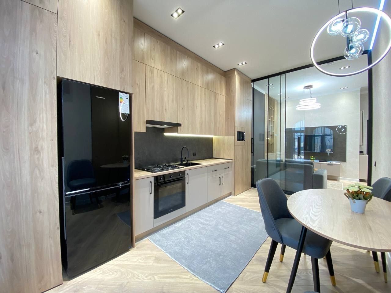 Продается 2х ком квартира, ЖК Royal House,  ор-р: кафе Фрегат, 44 м²